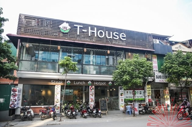 nhà hàng T-House